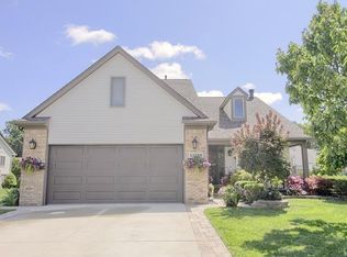 52338 Creek Ln, Chesterfield, MI 48047