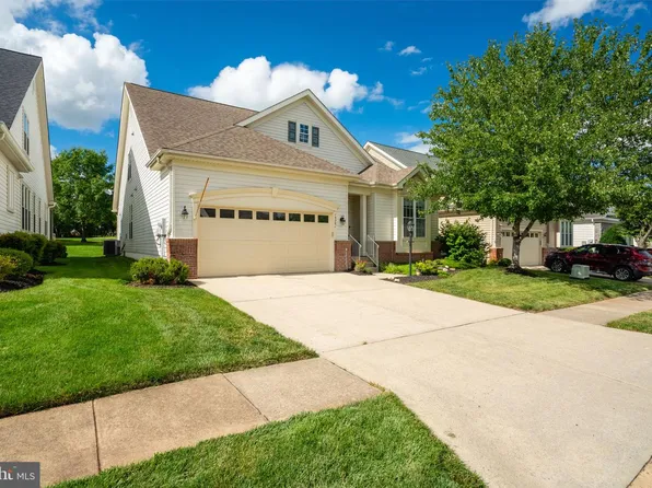 13281 Fieldstone Way, Gainesville, VA 20155