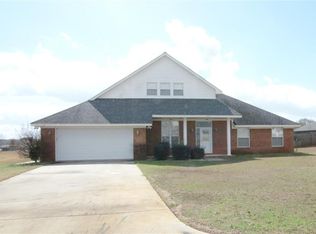 433 Hannah Rd, Daleville, AL 36322
