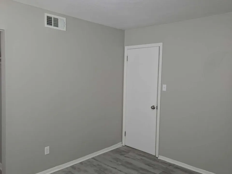 Baytree Manor Apartments