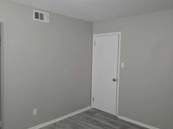 Baytree Manor Apartments