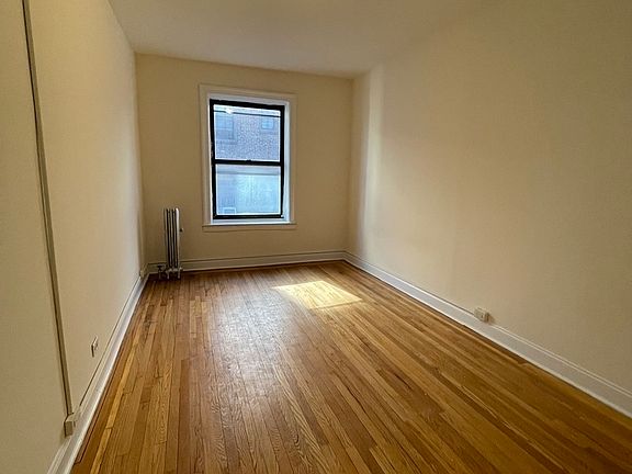 2nd image of 119-14 Union Tpke #B2