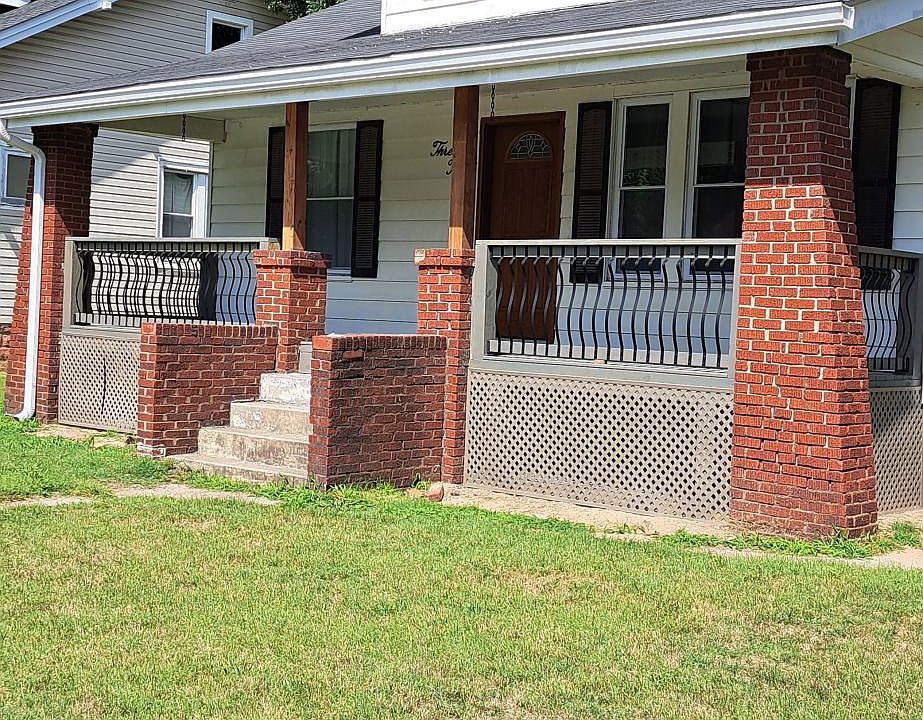1st image of 330 Bowman Ave