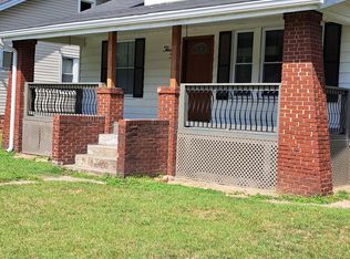 330 Bowman Ave, East Alton, IL 62024