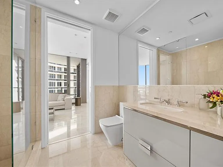 15701 Collins Ave #3901 — Photo 28