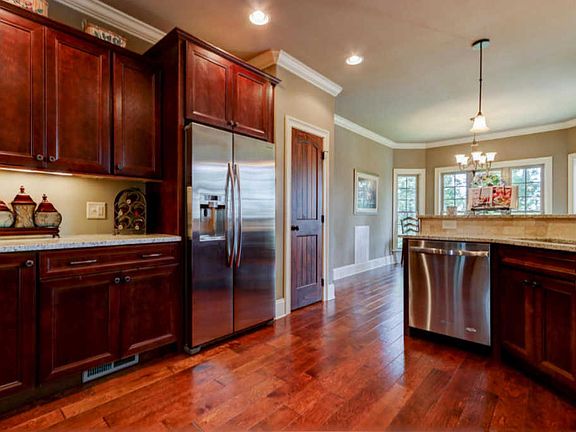 5th image of 4108 Kirkstone Ln