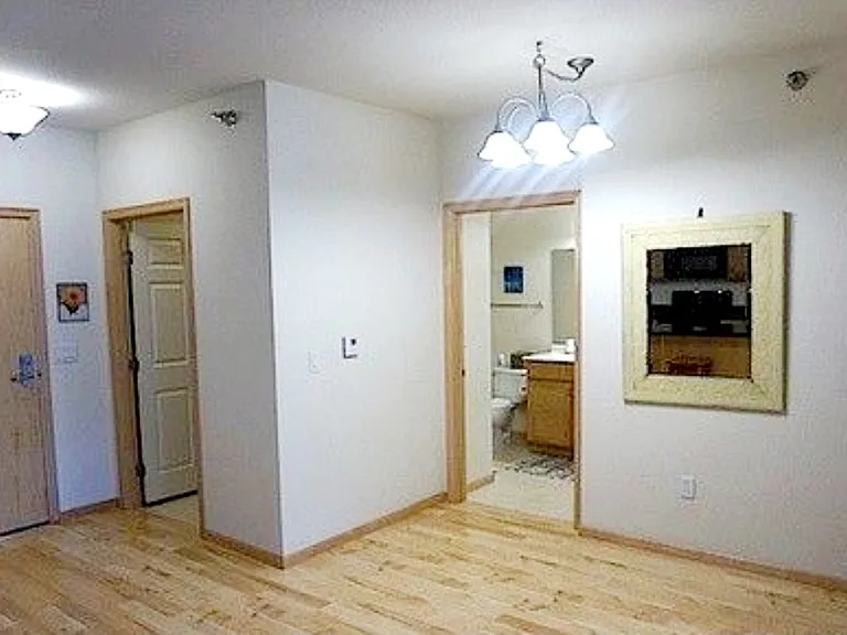 1155 Ford Rd — Photo 12
