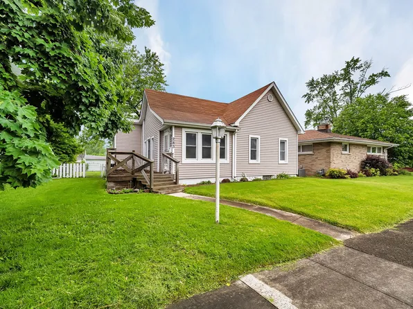 283 N Blaine Ave, Bradley, IL 60915