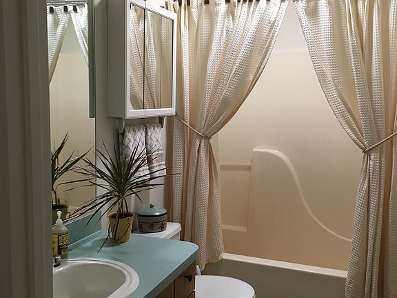 Guest bath