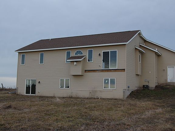 3rd image of 19269 Donnelly Ave