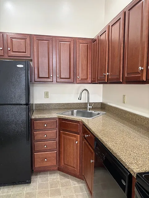 kitchen, granite counters, dishwasher