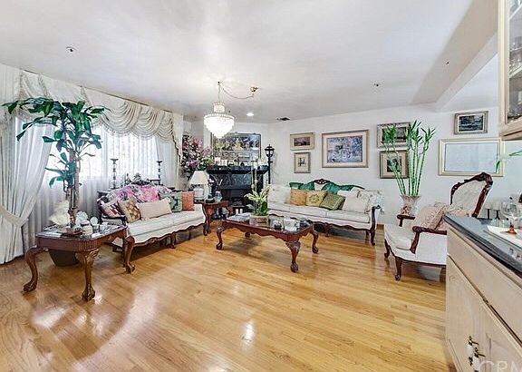 4th image of 436 N Isabel St #B