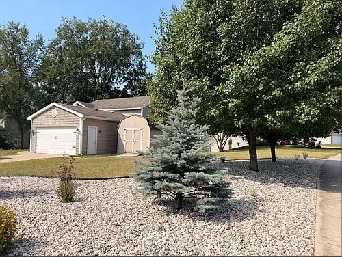 1627 Hamlet Dr SE Photo 1 1627 Hamlet Dr SE Photo 1