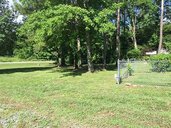 5th image of 644 Quiet Harbor Dr
