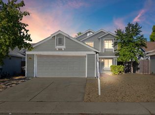 8605 Valley Rim Way, Antelope, CA 95843