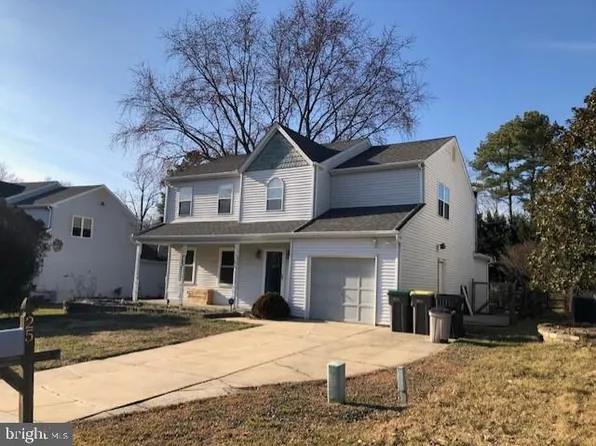 25 Jonathan Dr, Newark, DE 19702