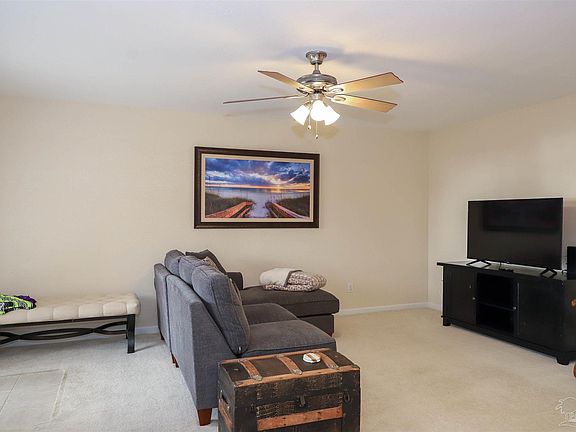 3rd image of 710 Scenic Hwy APT 213