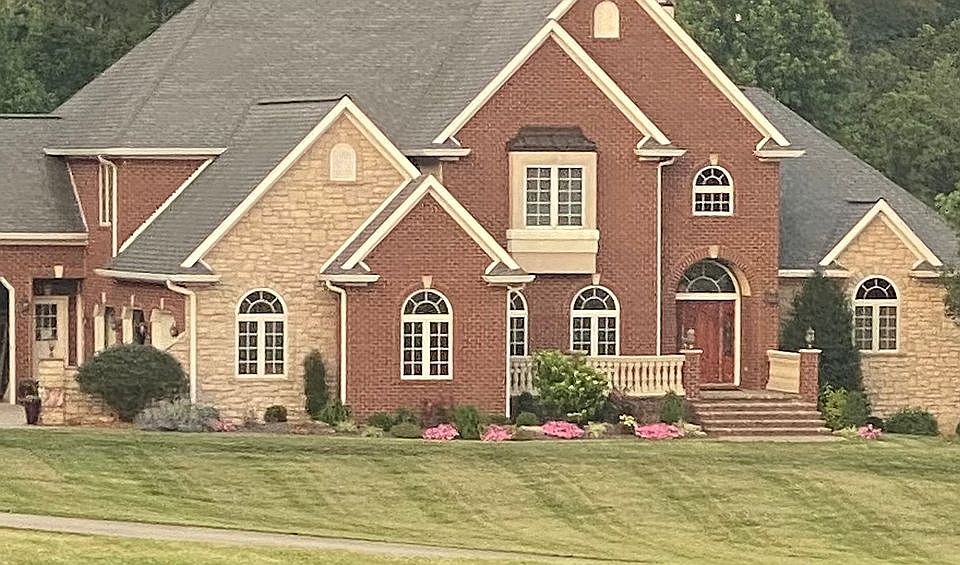 1st image of 1372 N Wagner Dr