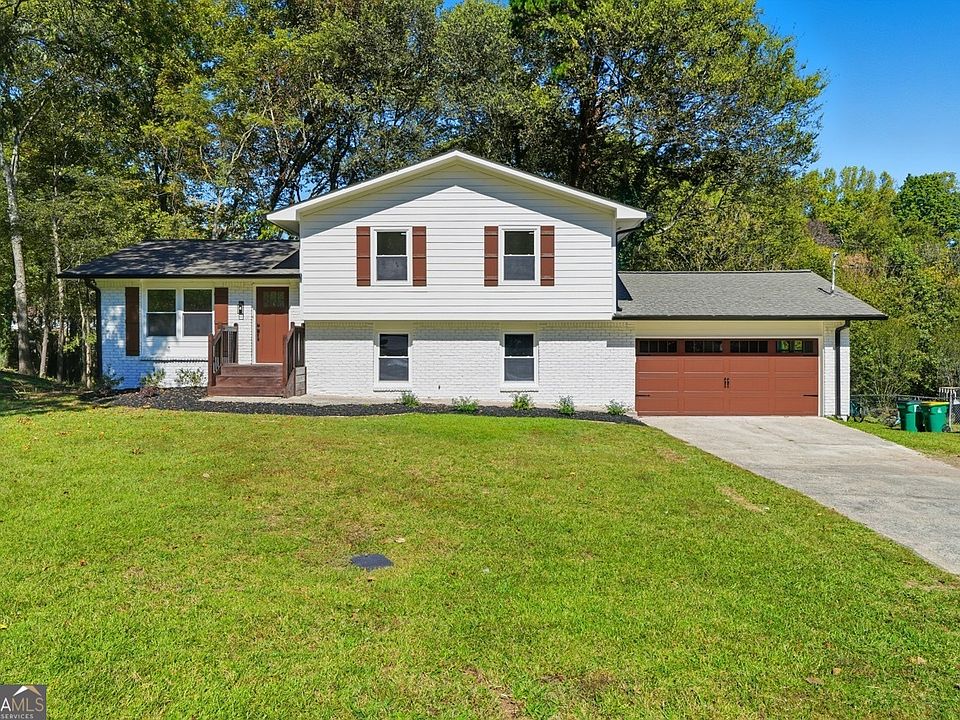 1st image of 203 Woodglen Dr