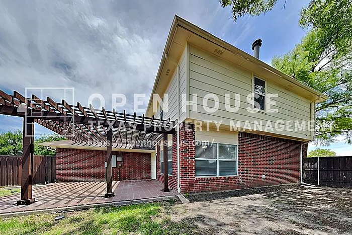 600 Blue Leaf Dr — Photo 21