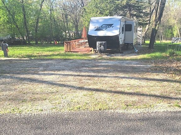 2nd image of 26/241/242 Woodhaven Dr E