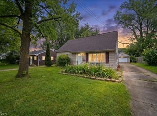 633 Vermont Dr, Lorain, OH 44052