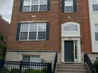 801 Station Blvd, Aurora, IL 60504