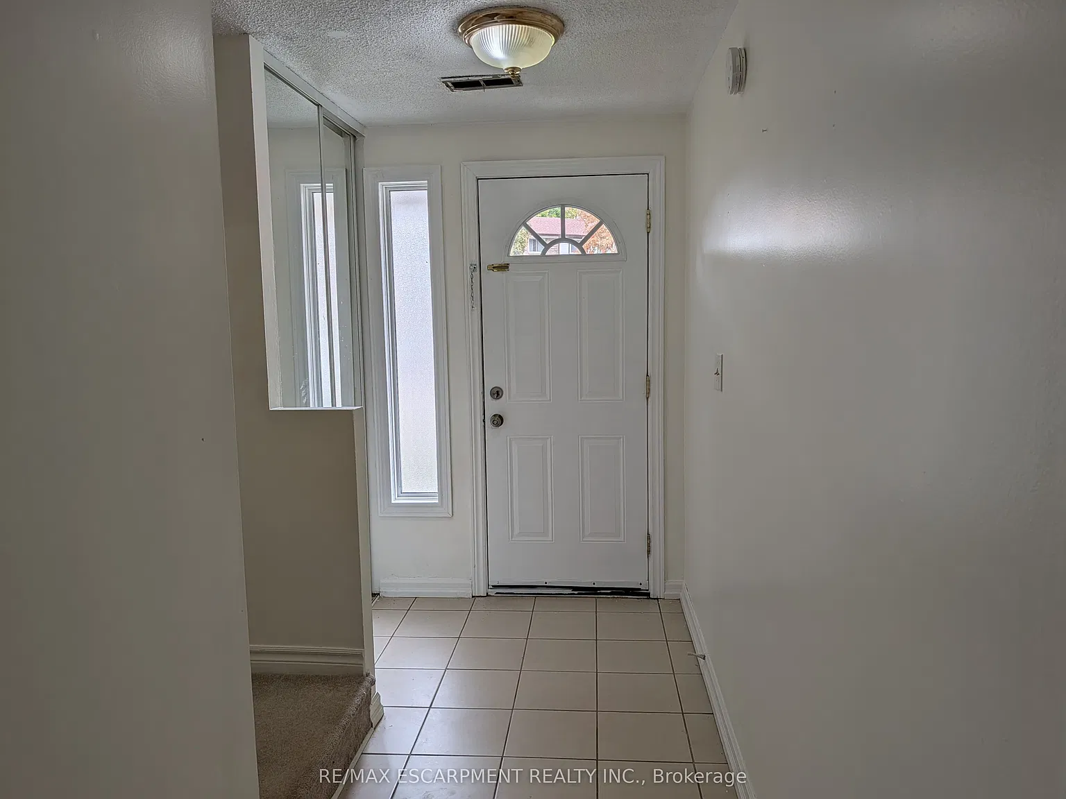 3 bed, $2,850 — Photo 4