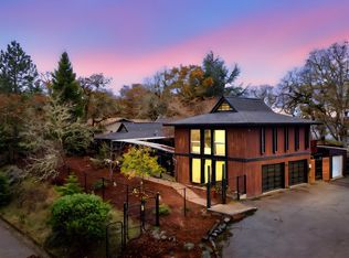 640 SE Summit Dr, Roseburg, OR 97470