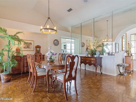 2nd image of 4055 Corrientes Ct E