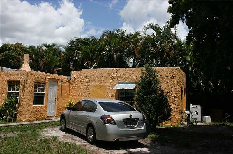 2nd image of 1141 NW 50th St