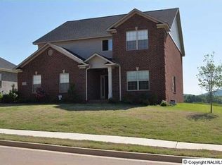 7503 Old Valley Pt, Owens Cross Roads, AL 35763