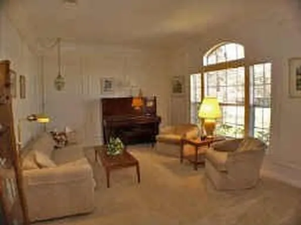 4006 Canyon Brook Ct, Houston, TX 77059