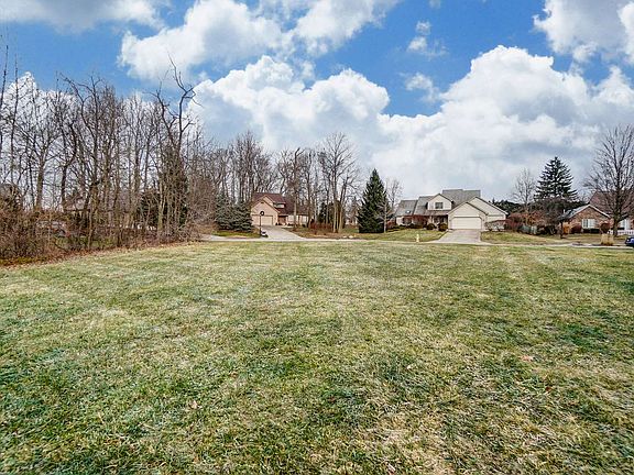3rd image of 10013 Lanewood Ct #4