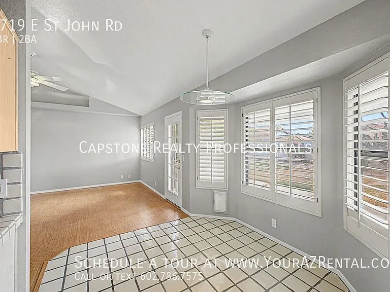 5719 E Saint John Rd — Photo 11