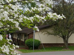 237 Watson Ave APT 5, Byesville, OH 43723