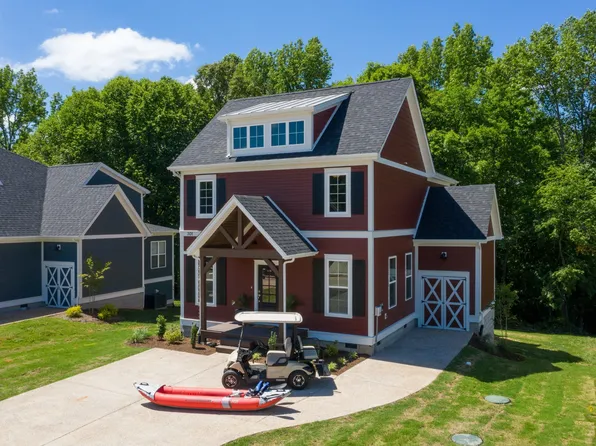 301 Evans Dr, Tullahoma, TN 37388