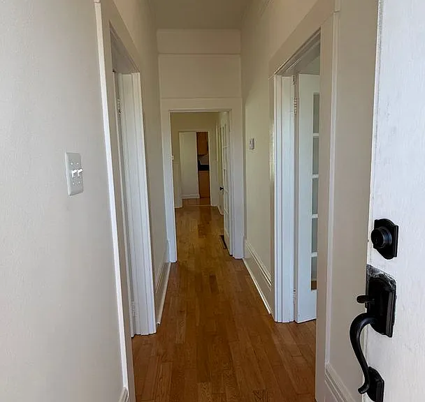 875 Huron Ave — Photo 13
