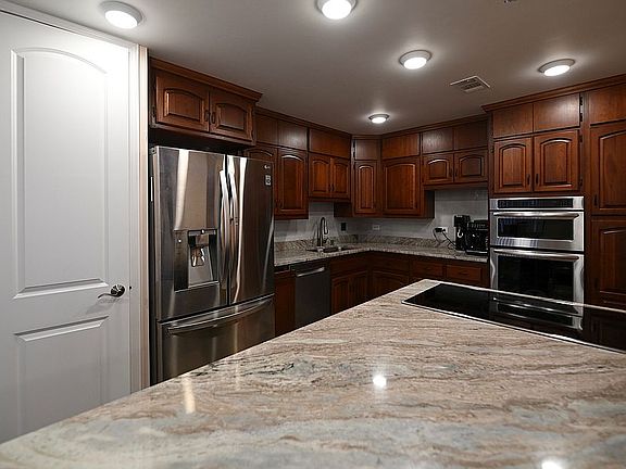 5th image of 123 Acacia Cir APT 213
