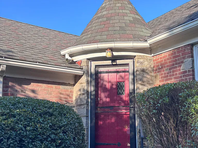 755 Stillson Rd — Photo 2