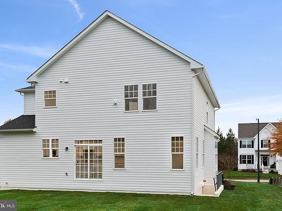 5th image of 29556 Meadow Gate Dr