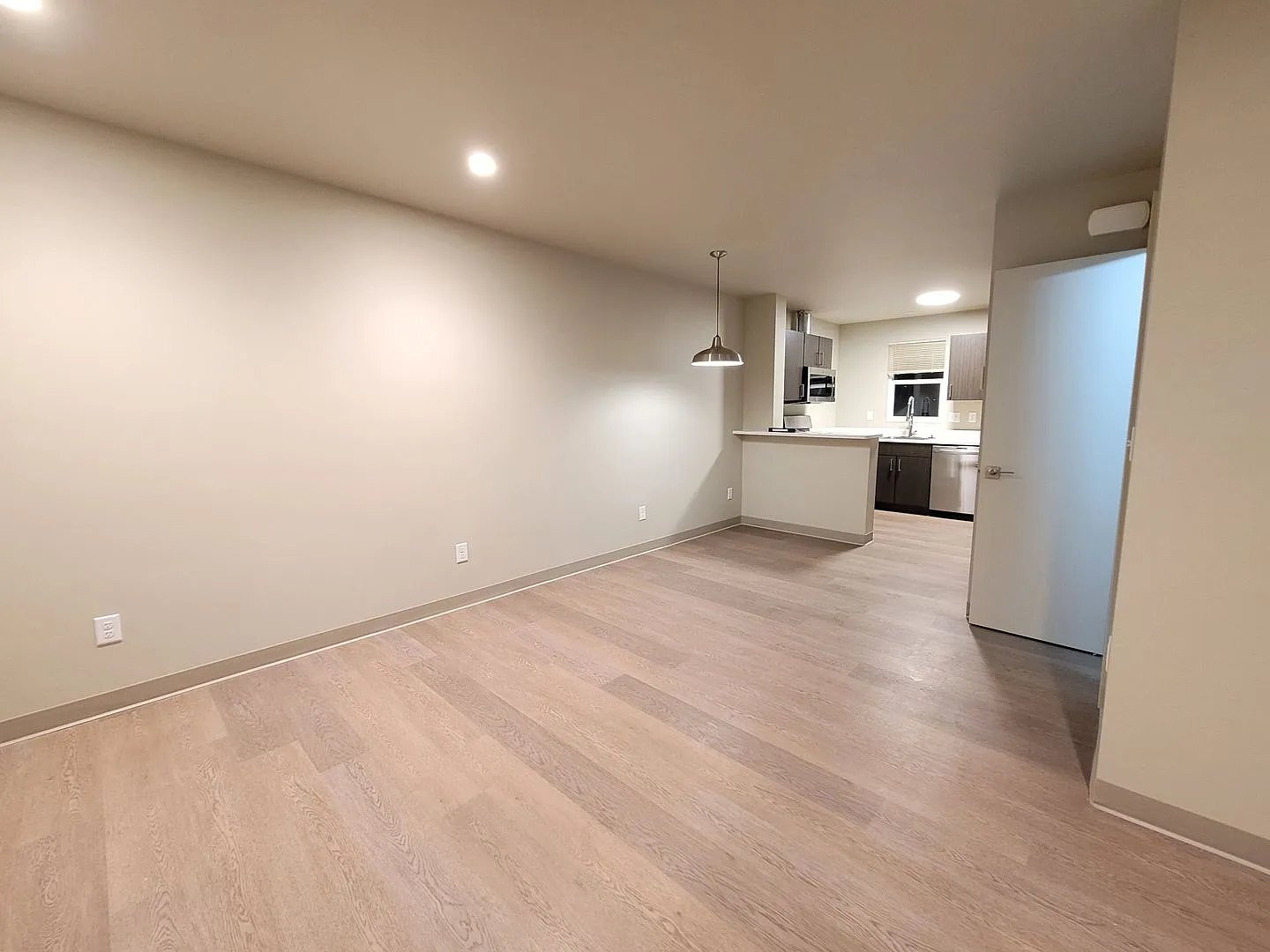 The Rapids Modern Townhomes — Photo 3