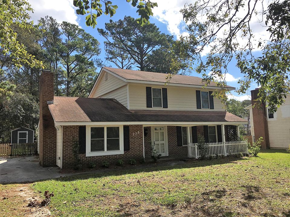 1st image of 105 Gull Harbor Dr