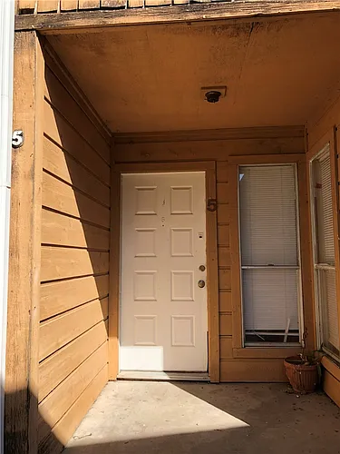 3802 College Main St #5 Photo 1