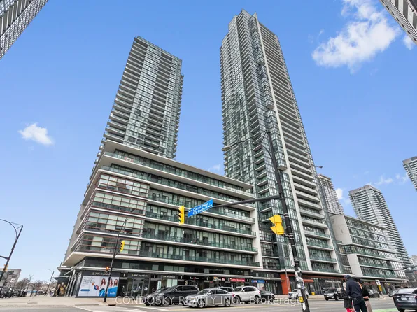 4070 Confederation Pkwy Unit 2605, Mississauga, ON L5B 0E9