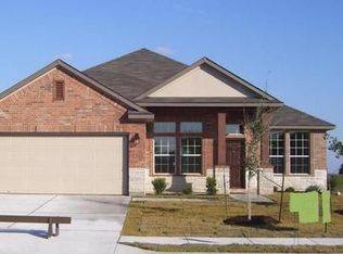 215 Hendelson Ln, Hutto, TX 78634