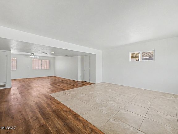 5th image of 3225 W Dakota Pl