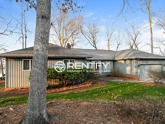 2nd image of 123 Tiger Ln