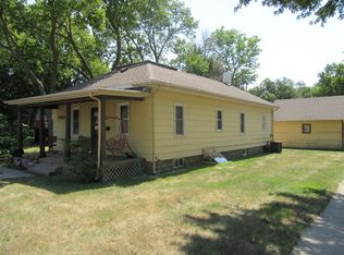 1221 W Charles St APT 3, Grand Island, NE 68801