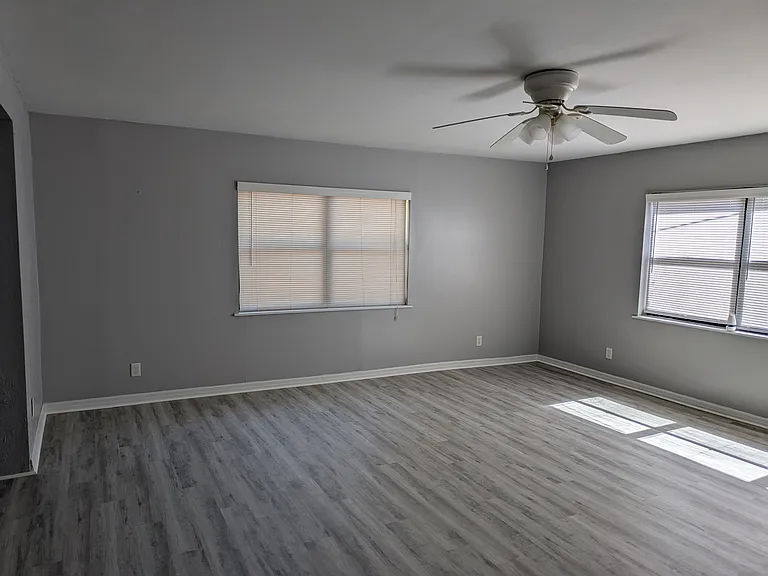 4008 W Inman Ave — Photo 9